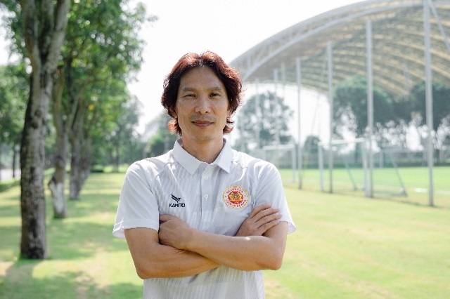 HLV Gong Oh-kyun chính thức ký hợp đồng với CAHN - Bóng Đá