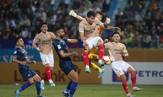 CAHN vs HAGL  - Bóng Đá