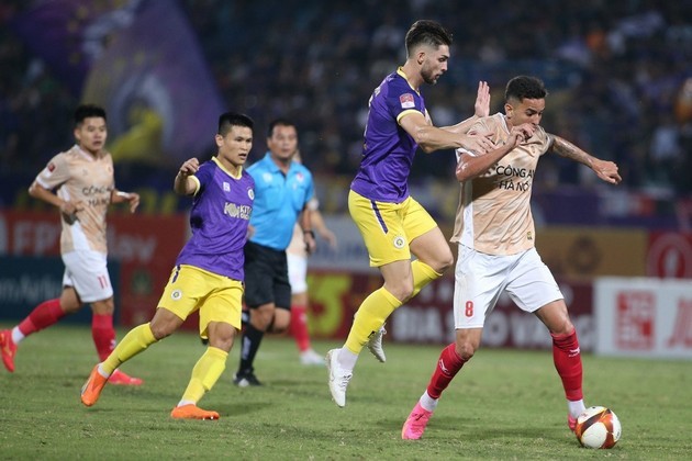 Bài tường thuật CAHN - HAGL - Bóng Đá