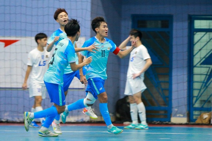 Cao Bằng cùng cựu HLV tuyển futsal Việt Nam vô địch giải U20 Quốc gia 2023 - Bóng Đá