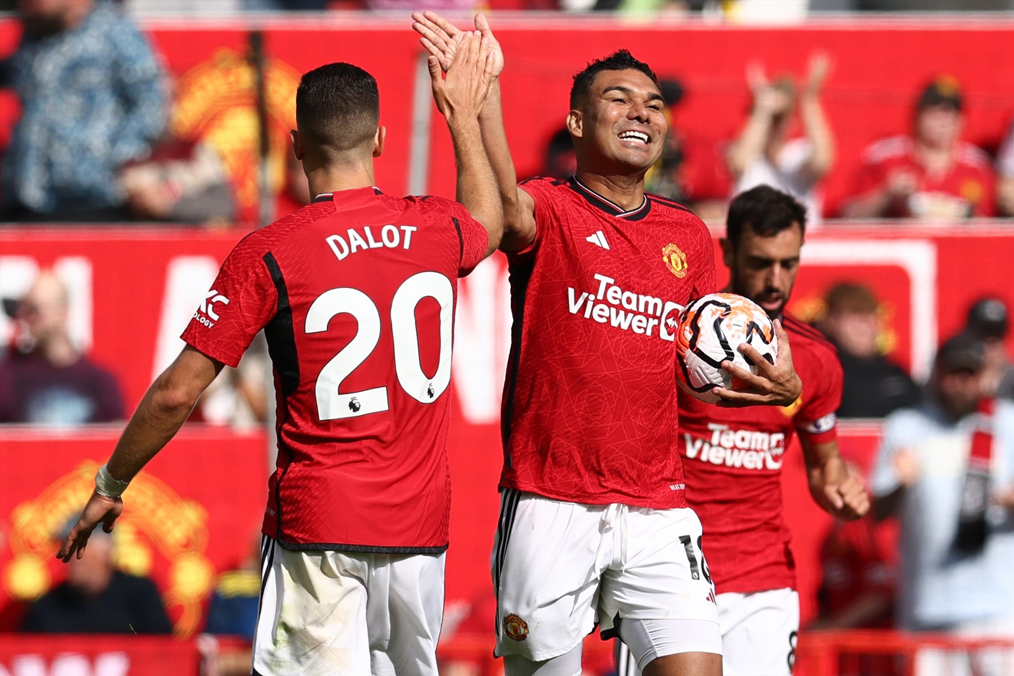 Siêu máy tính dự đoán Premier League: Cú sốc cho MU, Chelsea - Bóng Đá