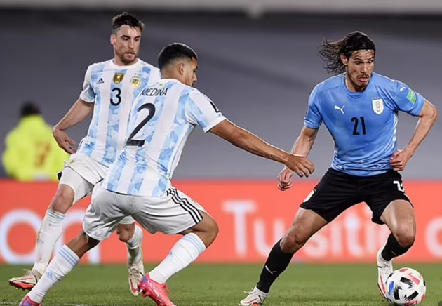 Man City, United, Liverpool and Chelsea unite to fly NINE Brazil and Uruguay stars home  - Bóng Đá