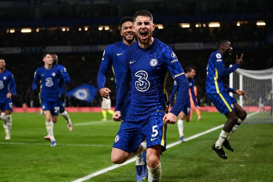 Pep Guardiola warned two Chelsea players could decide race with Man City and Liverpool - Bóng Đá