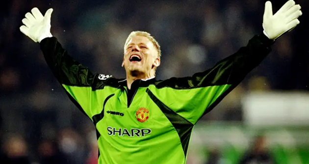 Man Utd treble-winners vs Man City treble - Bóng Đá