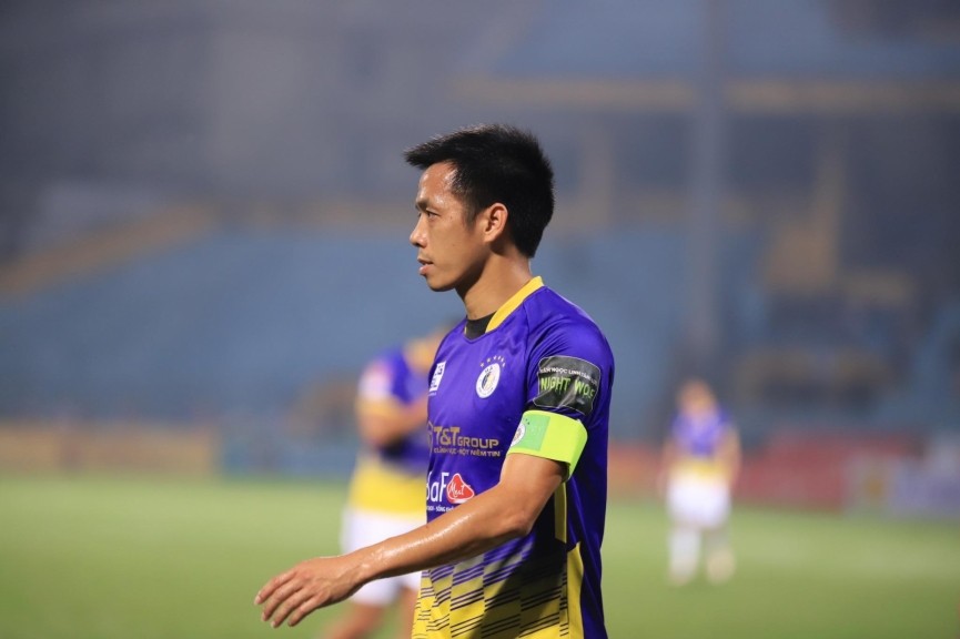 Văn Quyết bị loại khỏi Đội hình tiêu biểu V-League 2023 - Bóng Đá