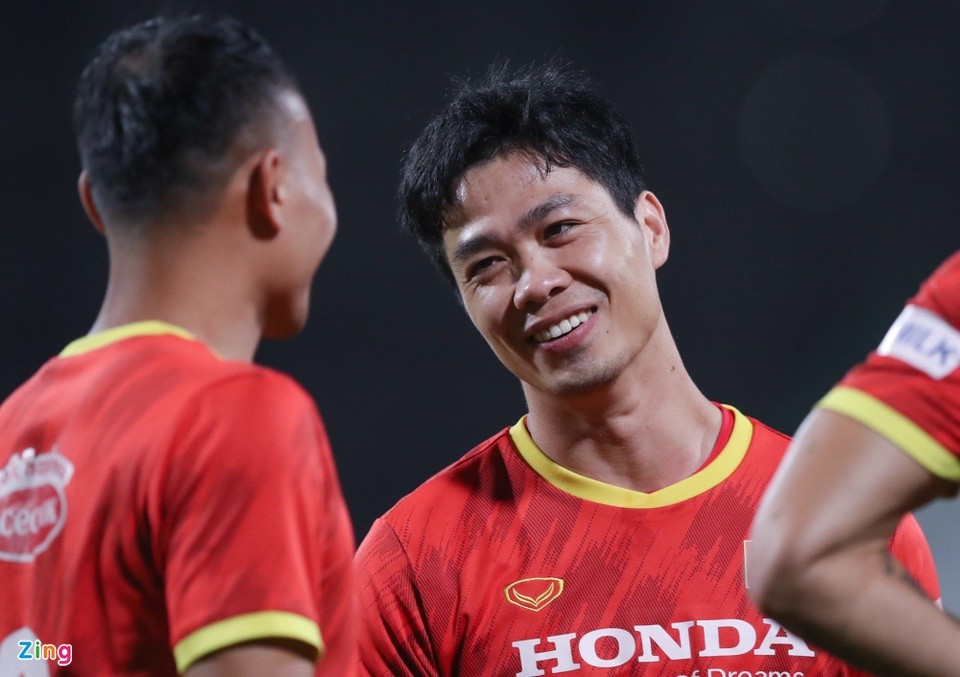 HLV Troussier triệu tập Công Phượng, Văn Toàn lên tuyển Việt Nam - Bóng Đá