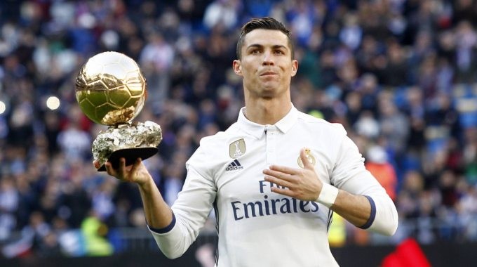 Động thái của Ronaldo là lời cảnh tỉnh cho các CĐV Man United - Bóng Đá