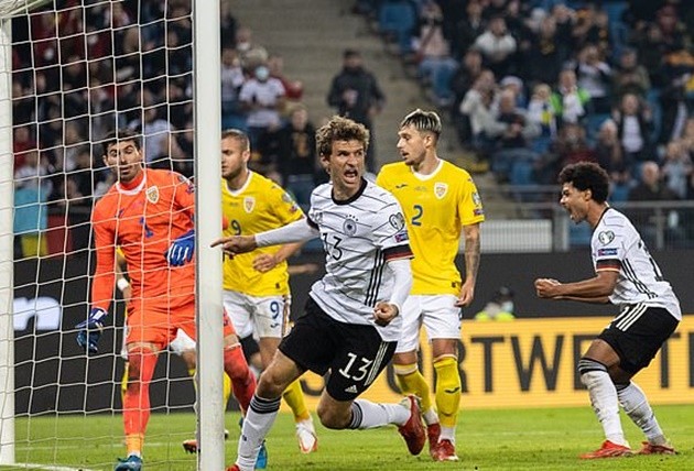 FLICK: “IMPORTANT THAT WE CAME BACK INTO IT AND SHOWED OUR STRENGTH” - Bóng Đá