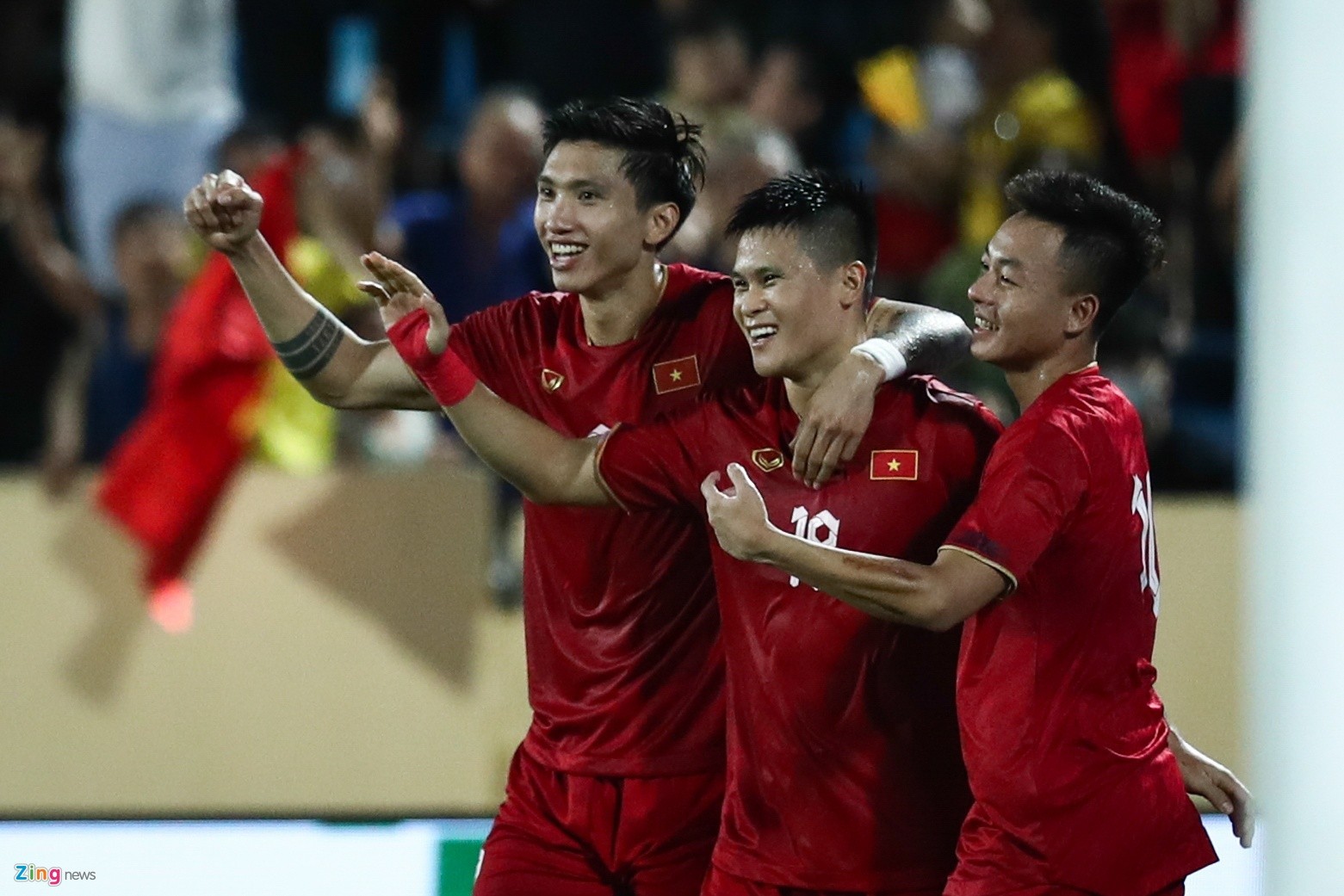 Báo Tây Á chỉ trích HLV Hector Cuper và tuyển Syria - Bóng Đá