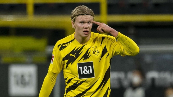 10 - Bóng Đá