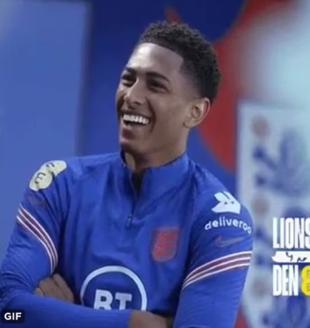 Jude Bellingham pours cold water on claims he has decided to join Liverpool as Borussia Dortmund - Bóng Đá