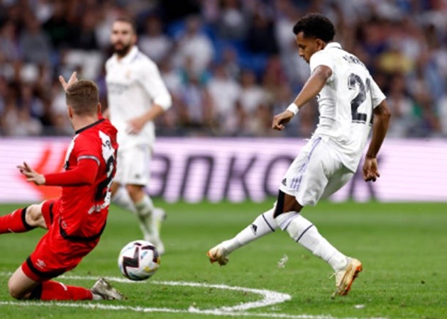 Real thắng nhọc trong ngày vắng Vinicius - Bóng Đá