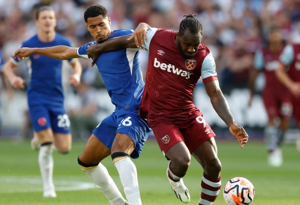 ‘I just feel’… Michail Antonio now predicts who’ll win Chelsea vs Manchester City game on Sunday - Bóng Đá