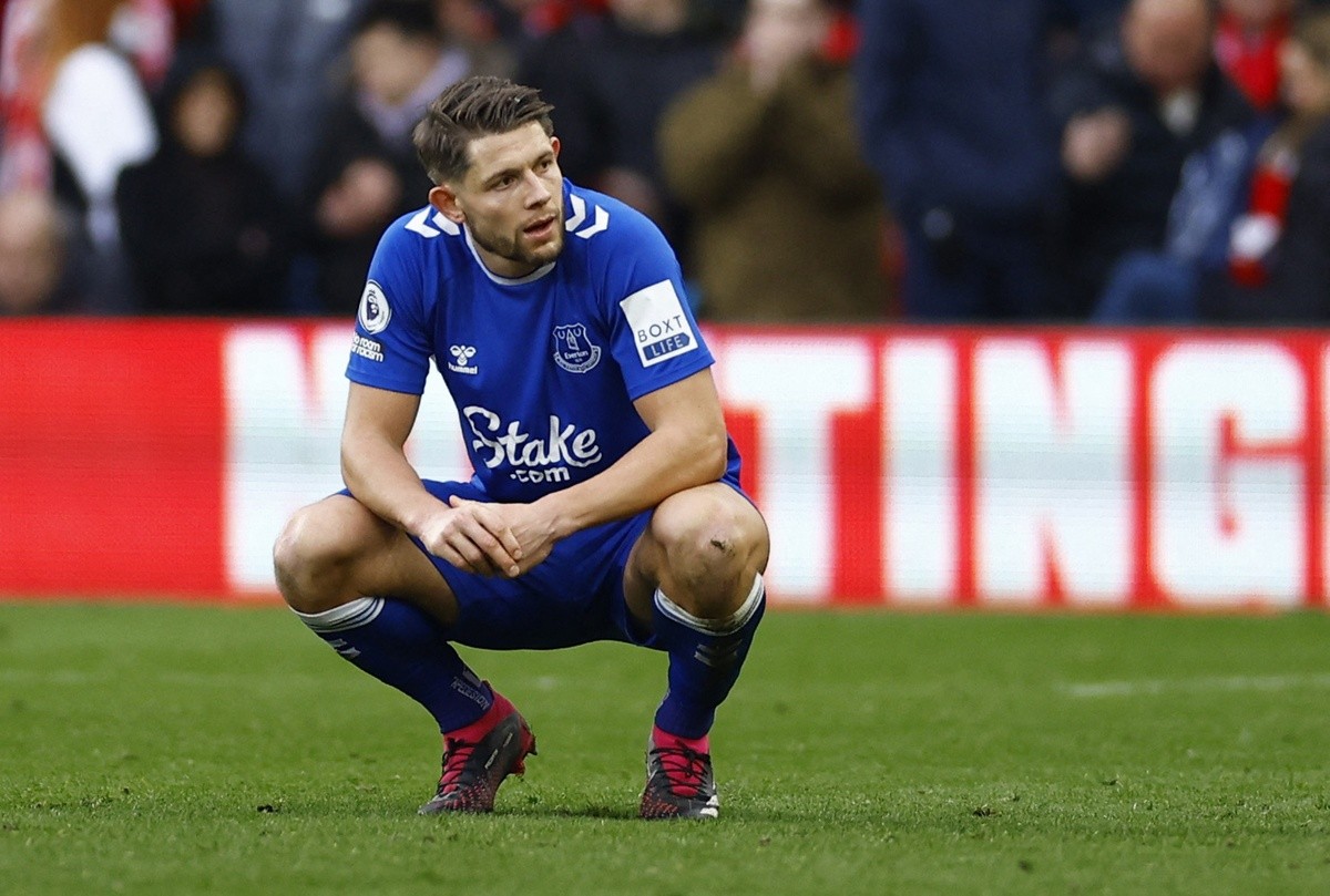 Cuộc chiến trụ hạng gay cấn ở Premier League - Bóng Đá