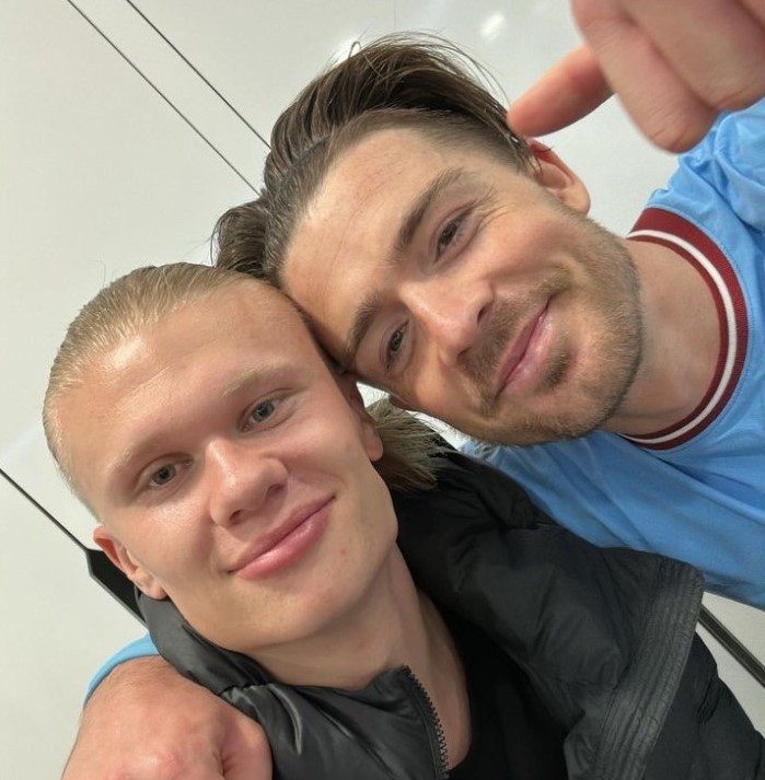 Grealish nhận mưa lời khen - Bóng Đá