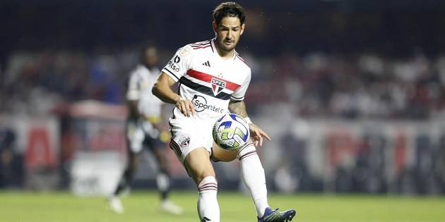  Former wonderkid and Chelsea flop does absolutely bonkers celebration after scoring for new club at 33 - Bóng Đá