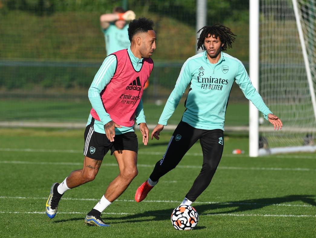 Cú hích xuất hiện, sân tập Arsenal có bầu không khí tuyệt vời - Bóng Đá