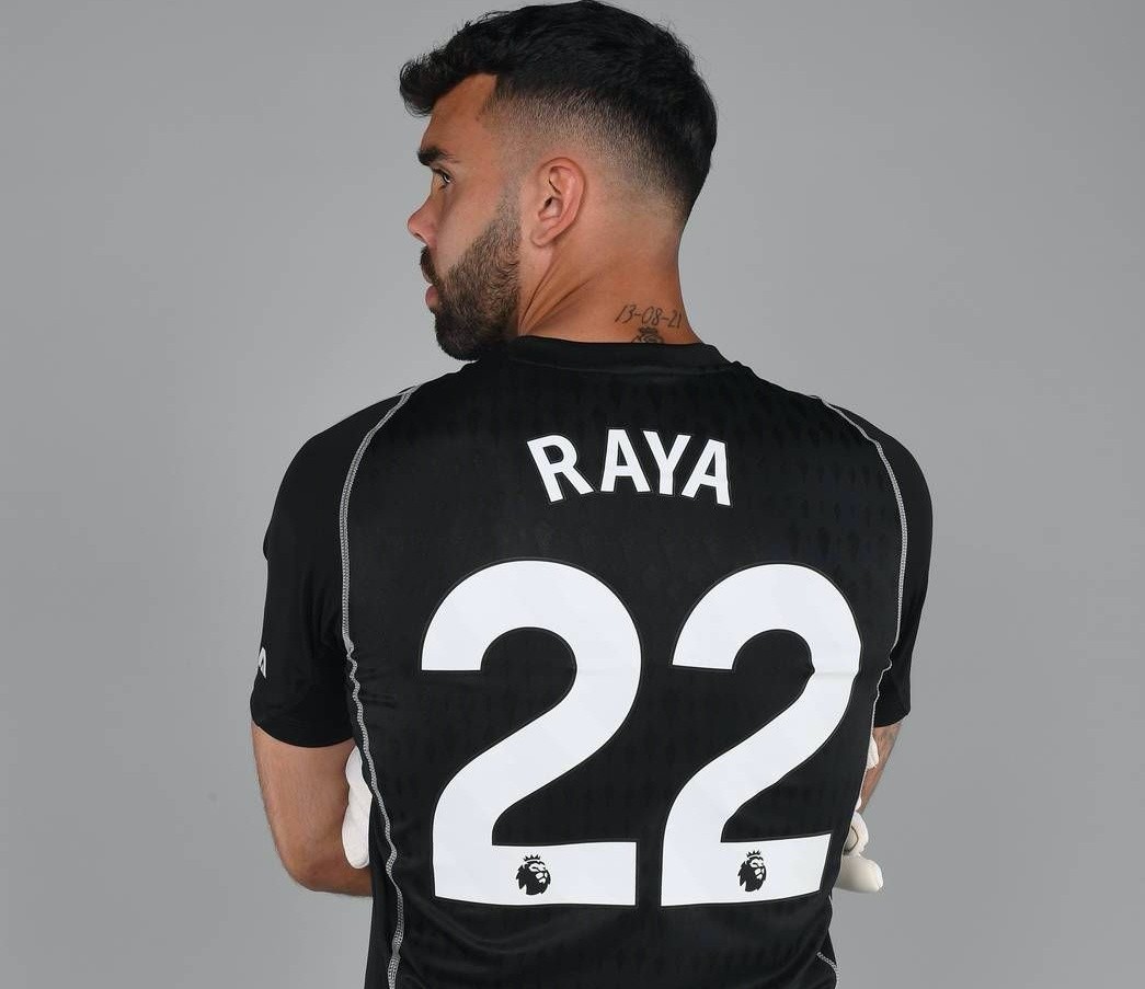 Official: Raya - Bóng Đá