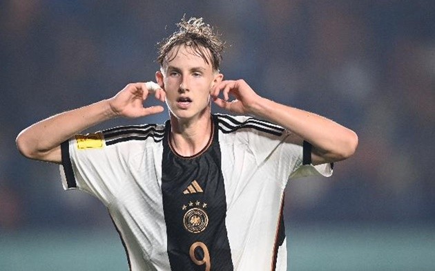 Manchester United and Chelsea keen on Max Moerstedt - Bóng Đá
