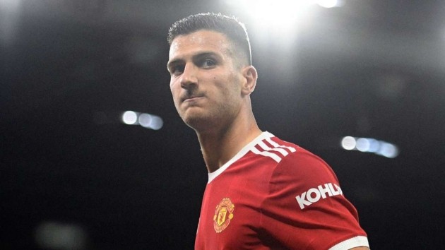 Dalot slept at AC Milan training ground to help resurrect Man Utd career - Bóng Đá