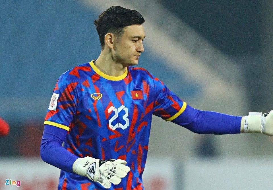 Văn Lâm đổi màu áo ở chung kết lượt về AFF Cup - Bóng Đá