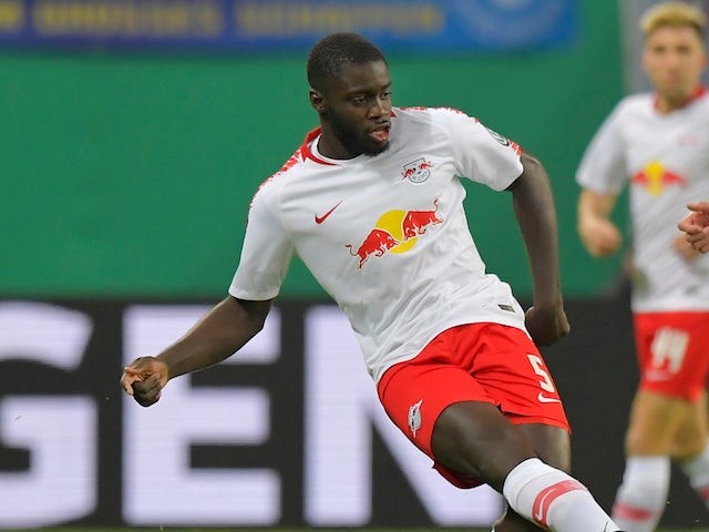 Arsenal linked with Leipzig's Upamecano - Bóng Đá