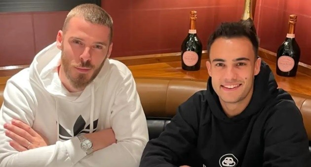 Sensational comeback? David de Gea links up with Man Utd's Sergio Reguilon as he returns to England after Old Trafford exit - Bóng Đá