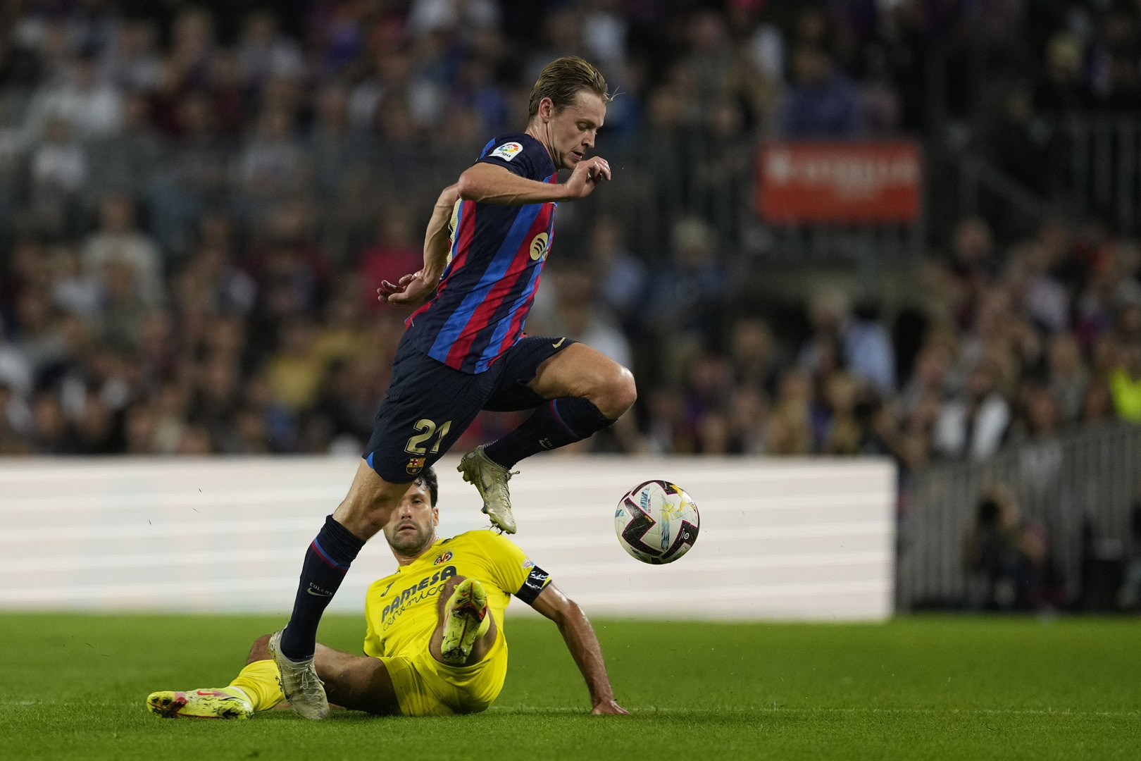 Nỗi đau của Frenkie de Jong - Bóng Đá