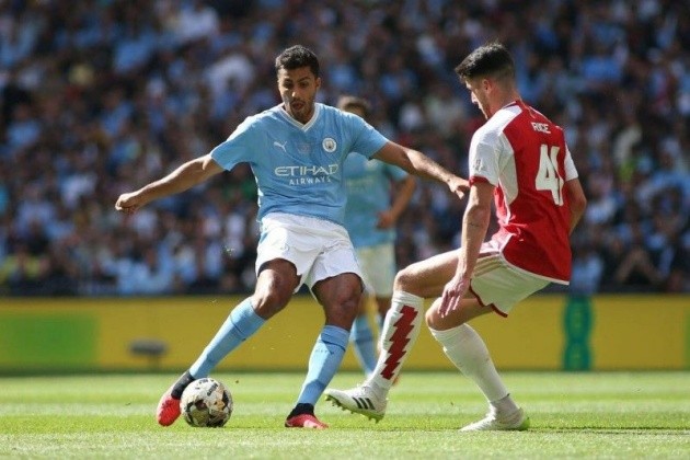 5 key battles that could decide Premier League title showdown - Bóng Đá