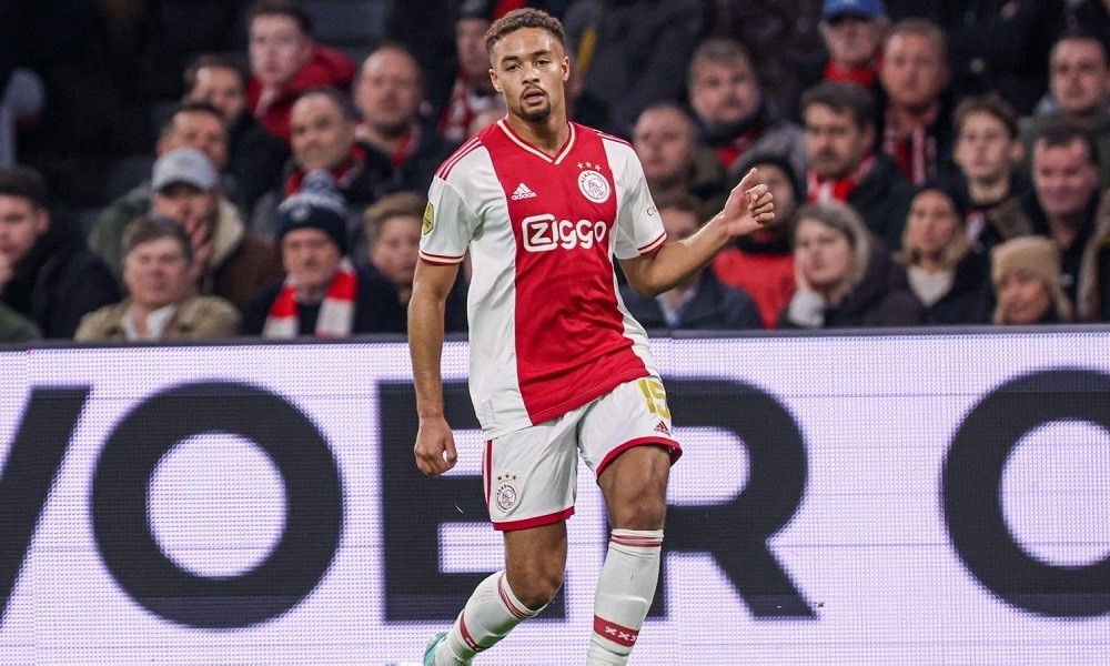 Arsenal, Man Utd and Liverpool keen on Devyne Rensch - Bóng Đá