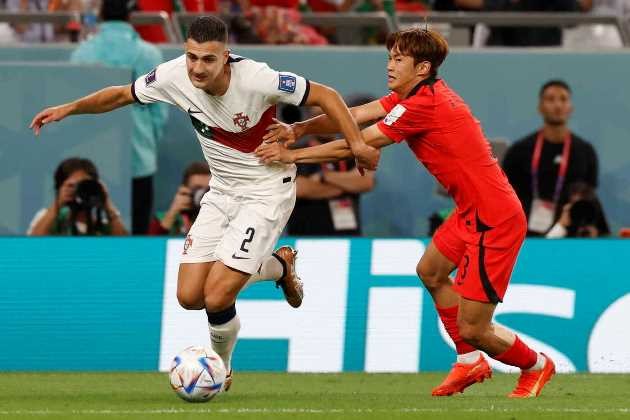 DALOT MAKES A DRAMATIC WORLD CUP DEBUT - Bóng Đá