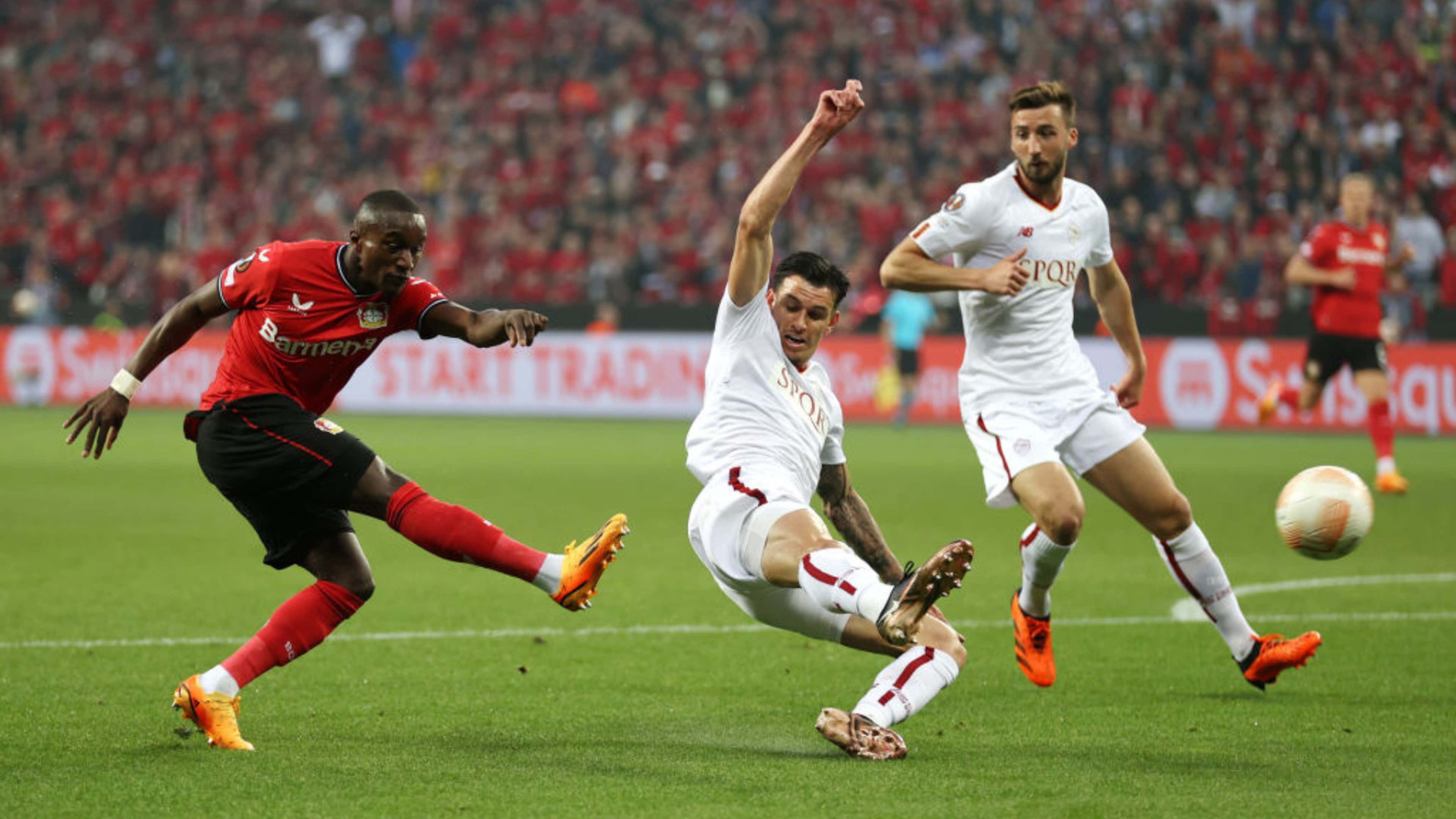 Leverkusen vs Roma: Ảnh review xb khung 4h - 4h30 - Bóng Đá