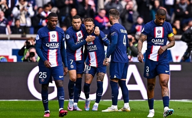 PSG đang pressing đối với Neymar - Bóng Đá
