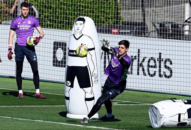 Cầu thủ Real Madrid trả giá vì sự tự mãn - Bóng Đá