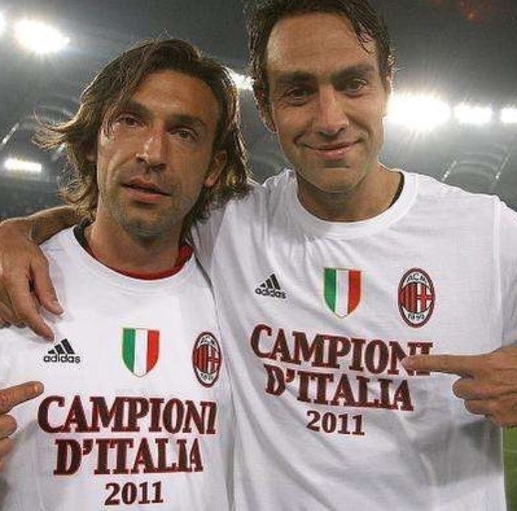 Với Pirlo, màu áo thiên thanh là bầu trời - Bóng Đá