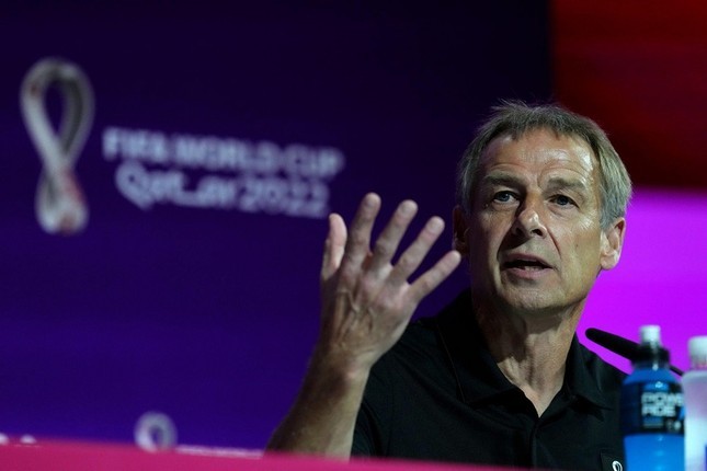 Hàn Quốc của Klinsmann “mong manh” trước gió lớn - Bóng Đá