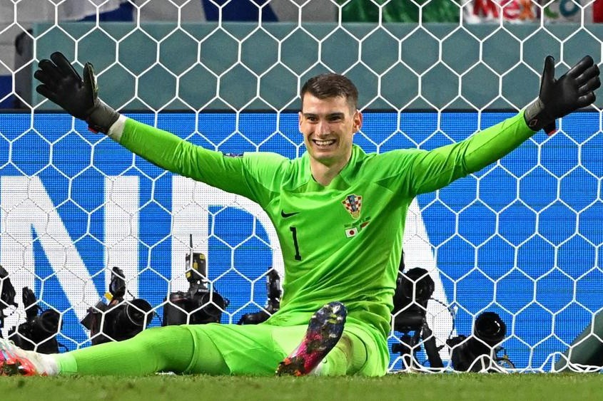 Thủ môn Croatia tiết lộ bí quyết cản 11m thành công trước ĐT Nhật Bản - Bóng Đá