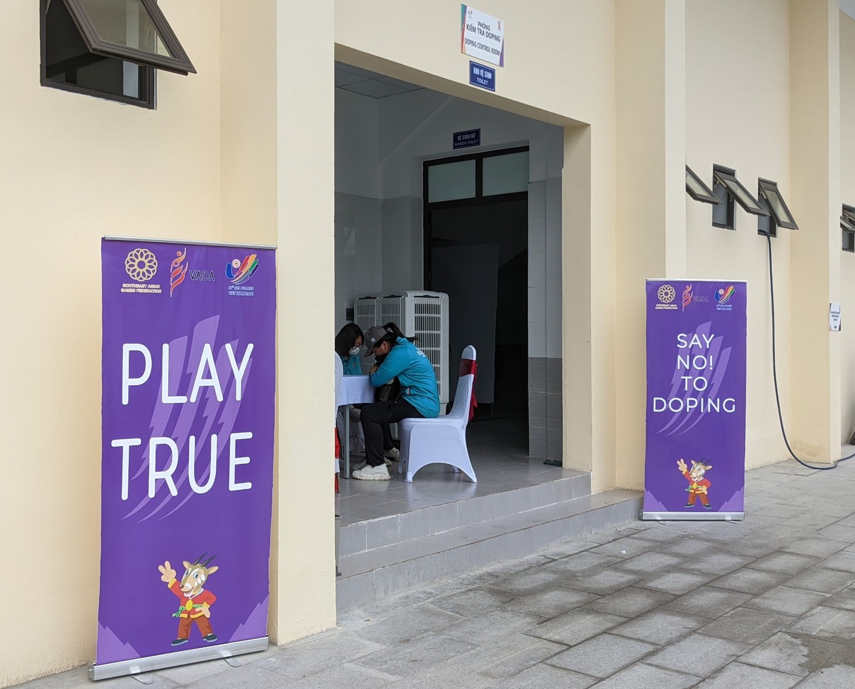 Nóng vấn đề doping trước SEA Games 32 - Bóng Đá