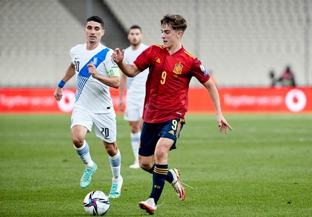 Luis Enrique confirmed that Gavi, who came off mid-way through the second half after a blow to the face, was fine. “He’s a beast