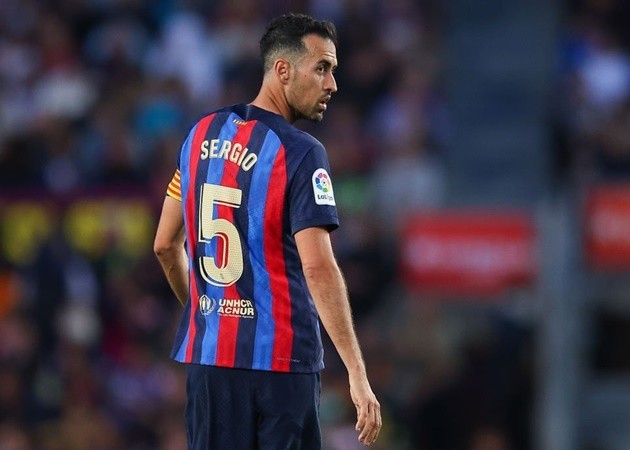 Busquets rời Barca: Tạm biệt, tượng đài của sự tối giản! - Bóng Đá