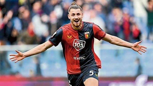 'Van Dijk Romania' có gì mà M.U quan tâm đến thế? - Bóng Đá