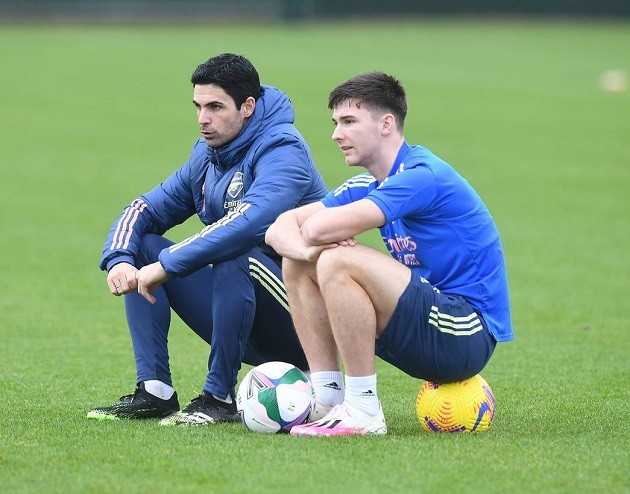 Mikel Arteta calls up five wonderkids to Arsenal training ahead of Man City clash - Bóng Đá