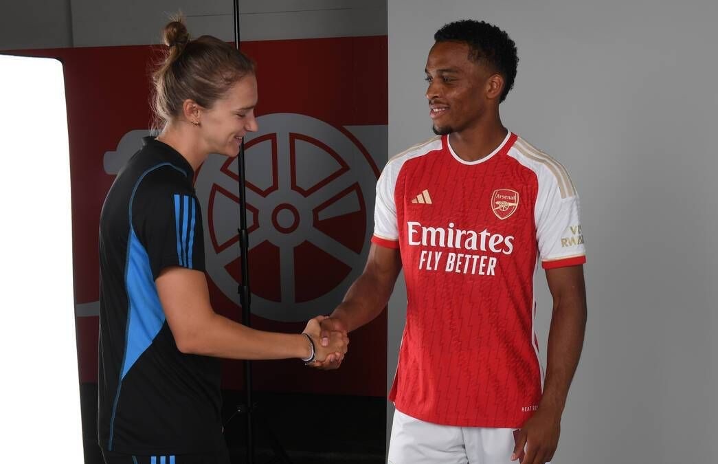 Ra mắt Arsenal, Jurrien Timber chốt luôn số áo - Bóng Đá