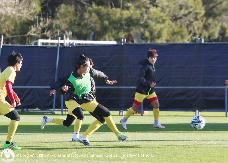 Tuyển nữ Việt Nam đấu Hà Lan ở sân trong nhà đầu tiên trên thế giới - Bóng Đá