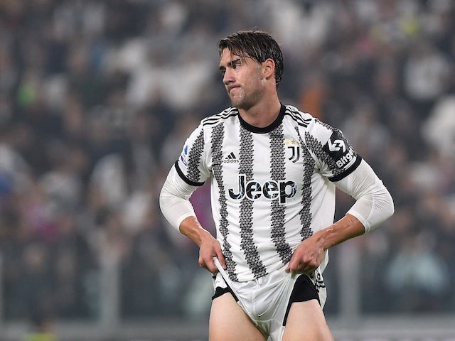 Dusan Vlahovic 'ready to leave Juventus amid Real Madrid, Arsenal links' - Bóng Đá