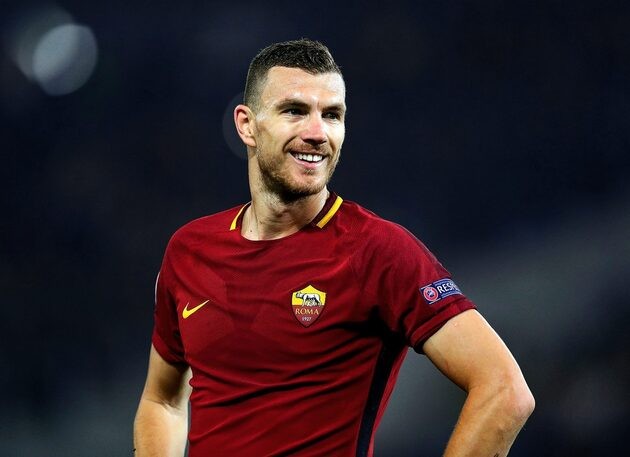 Vợ Dzeko sinh con - Bóng Đá