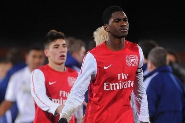 Cựu binh Arsenal gia nhập CAHN; - Bóng Đá