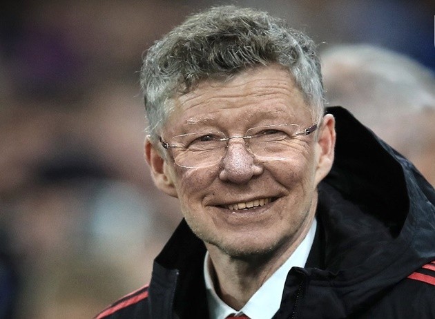Cười té khói với loạt ảnh chế vòng 16 Premier League - Bóng Đá