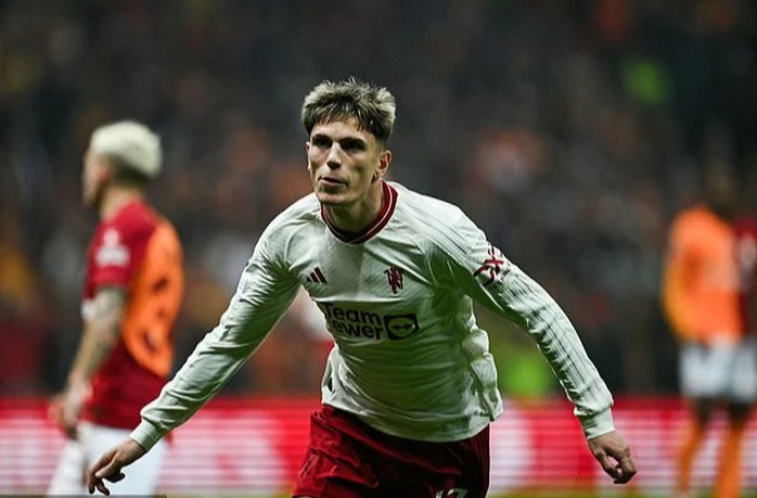 No other Prem clubs wanted. Alejandro Garnacho before Manchester United signed him - Bóng Đá