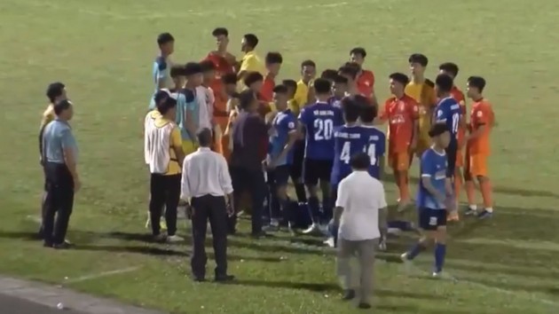 Bạo lực bóng đá trẻ và lời cảnh báo đanh thép - Bóng Đá